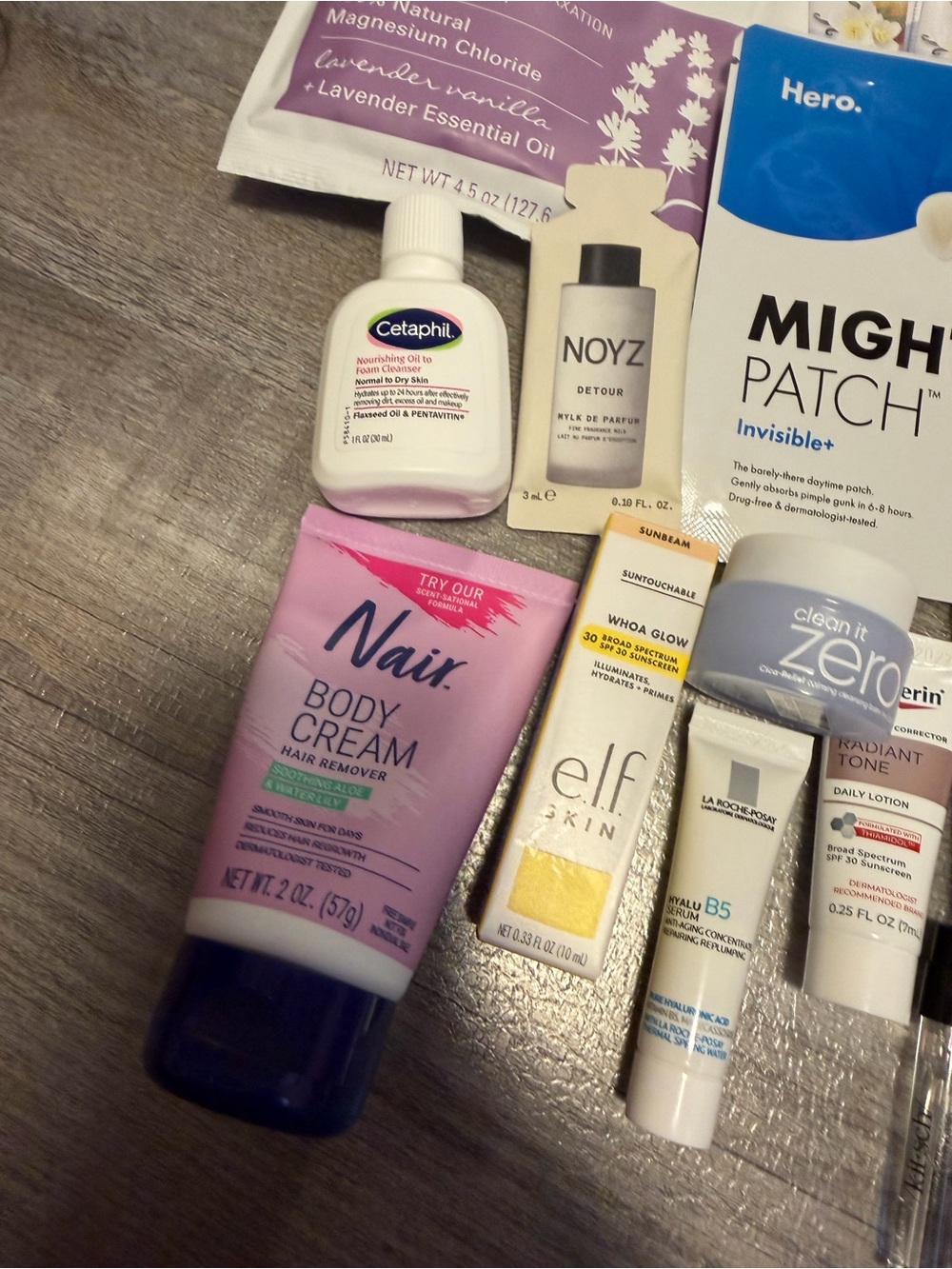 Beauty Samples - Picture 5 of 6